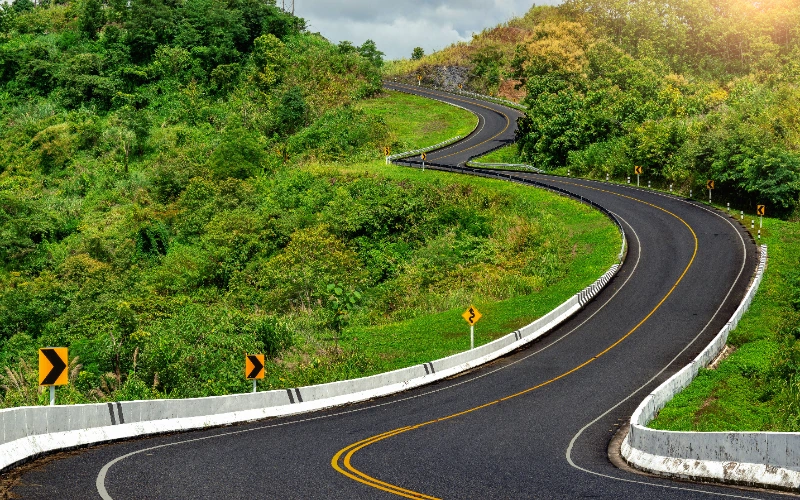 Dicas para evitar enjoo em viagens de carro