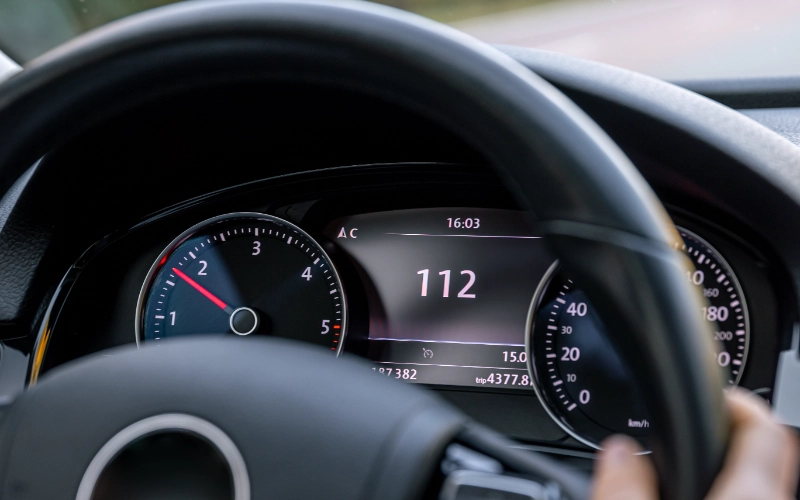 Cómo se truca un cuentakilómetros