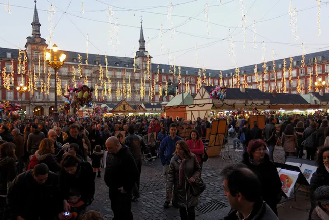 mercado navideño plaza mayor de Madrid