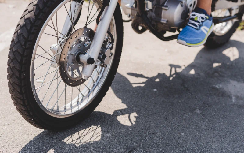 Cambio retenes de horquilla moto